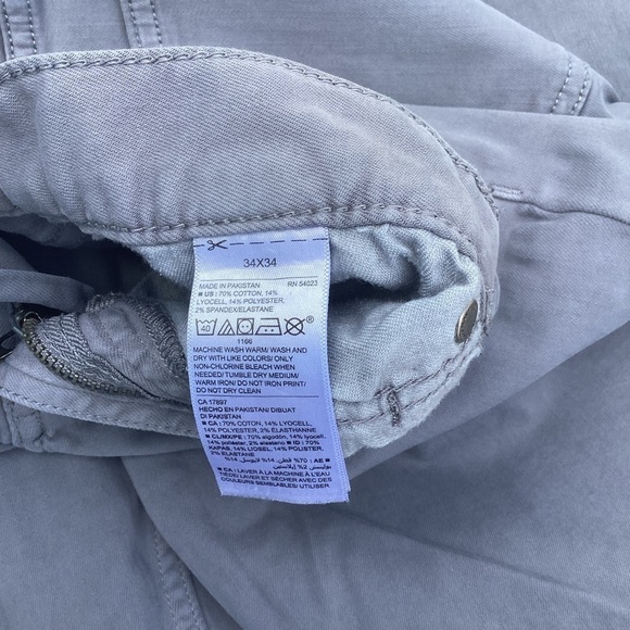 Old NAVY Gray Slim Stretch Jeans Size 34x34. - Picture 4 of 6